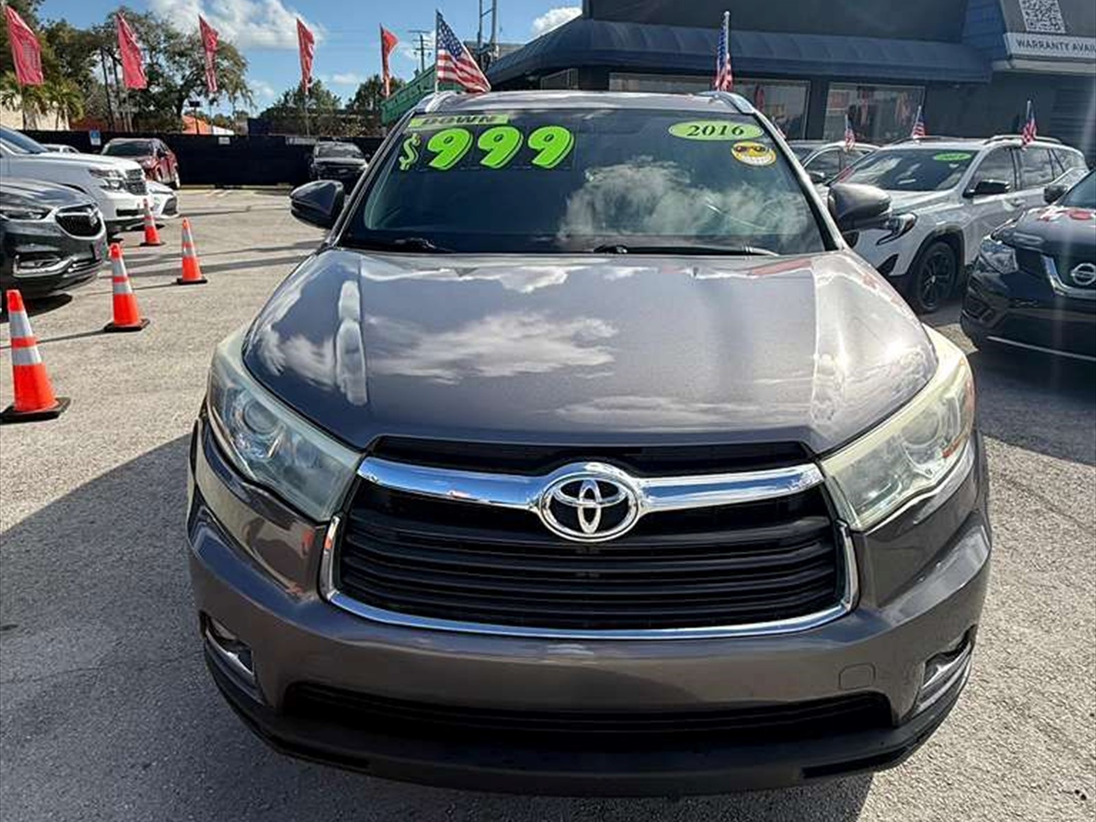 2016 TOYOTA Highlander in Miami, FL