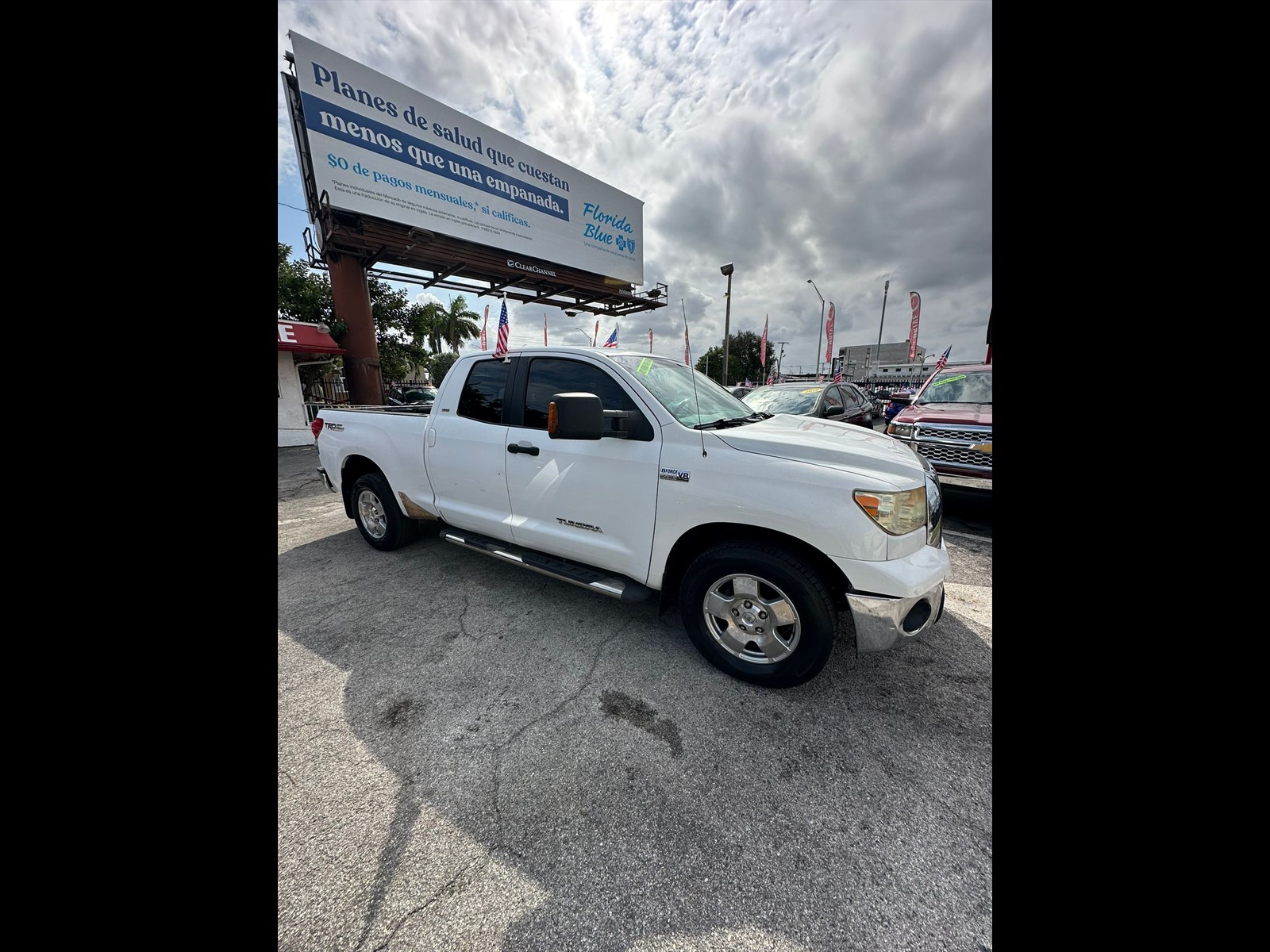 2008 Toyota Tundra in miami, FL