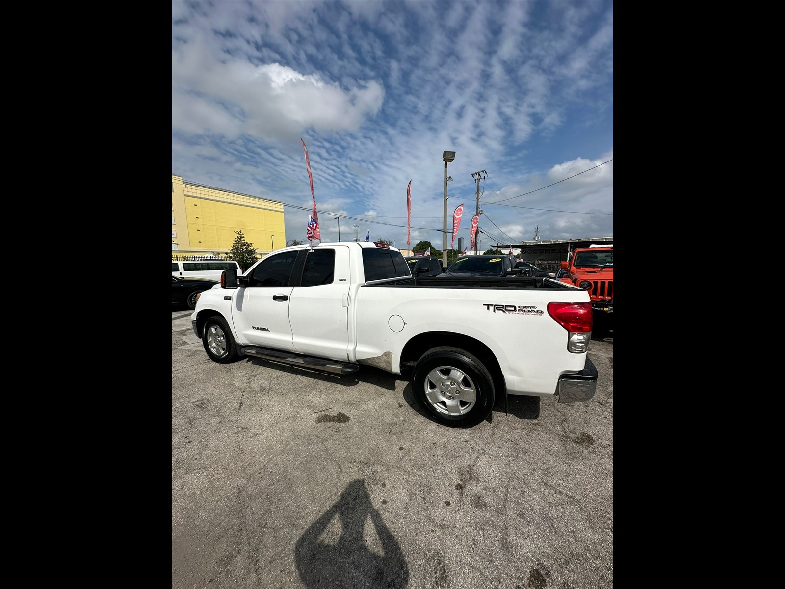 2008 Toyota Tundra in miami, FL