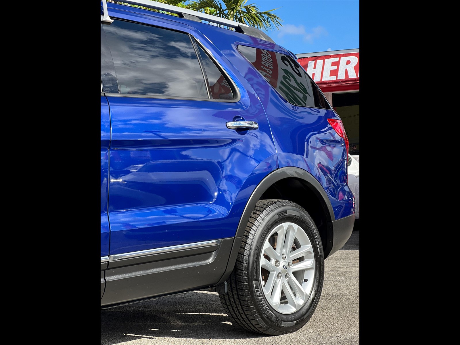 2015 Ford Explorer in miami, FL