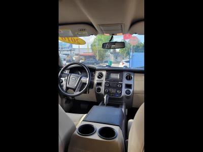 2016 FORD Expedition in Miami, FL