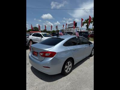 2017 Chevrolet Cruze in Miami, FL