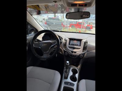 2017 Chevrolet Cruze in Miami, FL