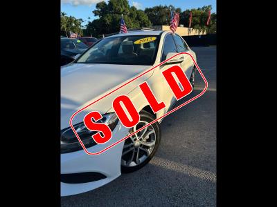 2015 MERCEDES-BENZ C-Class in Miami, FL