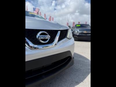 2017 NISSAN Rogue Sport in Miami, FL