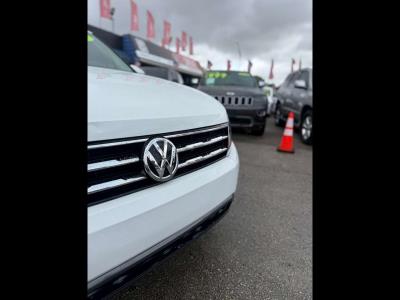 2018 VOLKSWAGEN Tiguan in Miami, FL