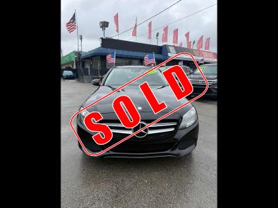 2016 MERCEDES-BENZ C-Class in Miami, FL