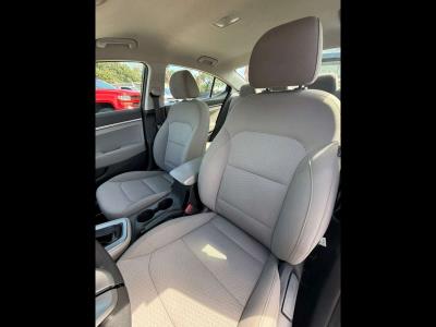 2019 HYUNDAI Elantra in Miami, FL