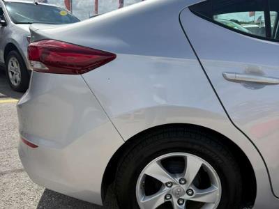 2018 HYUNDAI Elantra in Miami, FL