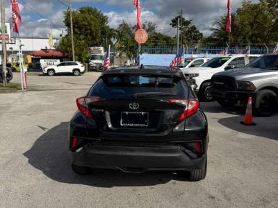 2019 TOYOTA C-HR in Miami, FL