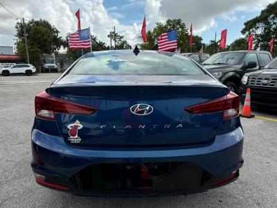 2019 HYUNDAI Elantra in Miami, FL
