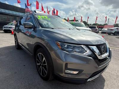 2017 NISSAN Rogue in Miami, FL
