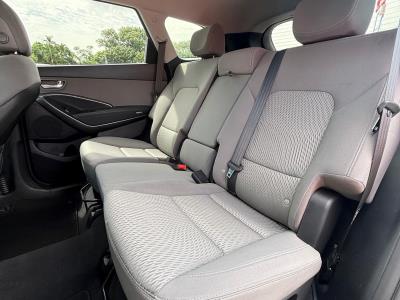 2017 HYUNDAI Santa Fe in Miami, FL