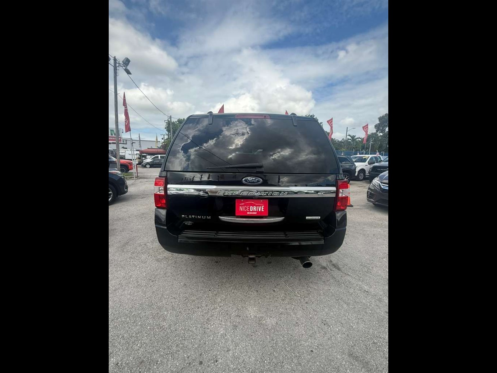 2017 FORD Expedition EL in Miami, FL