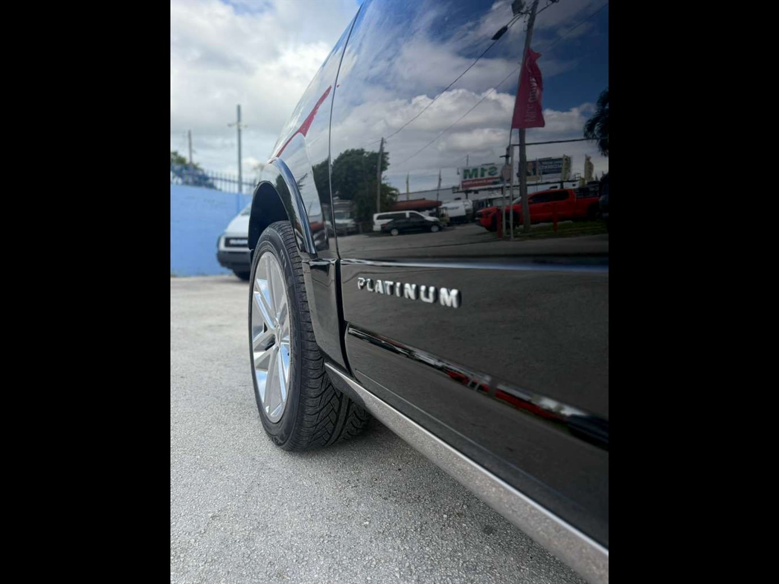 2017 FORD Expedition EL in Miami, FL