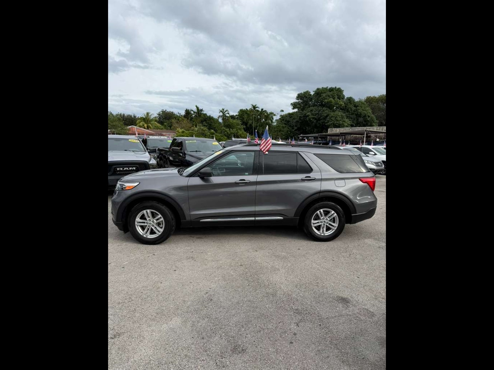 2023 FORD Explorer in Miami, FL