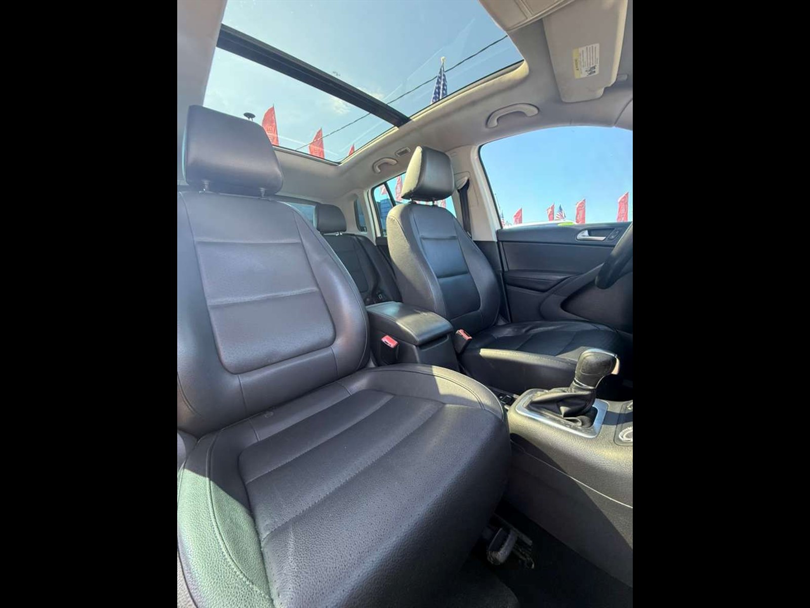 2014 VOLKSWAGEN Tiguan in Miami, FL