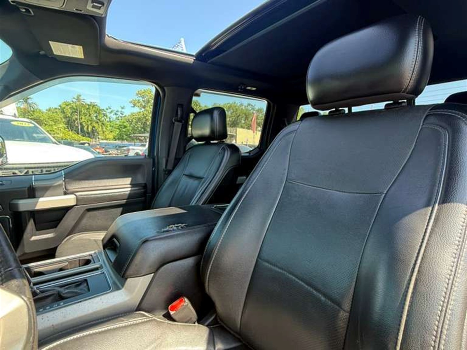 2017 FORD F-150 in Miami, FL