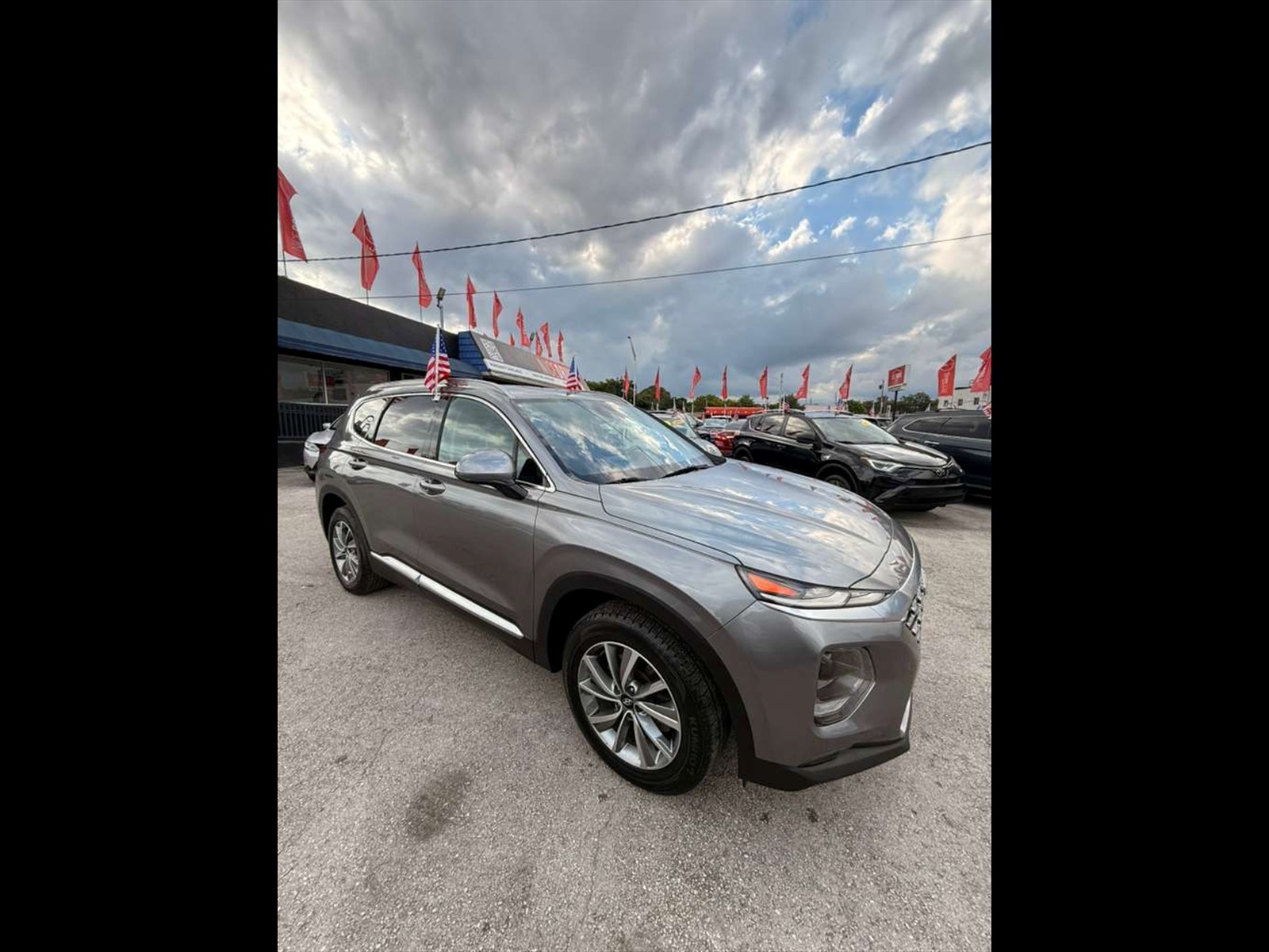 2019 HYUNDAI Santa Fe in Miami, FL